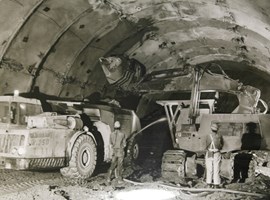 Arlbergtunnel während des Baus